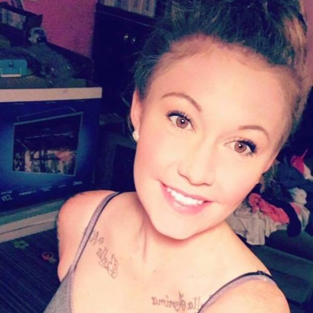 Meet your Posher, Kayla